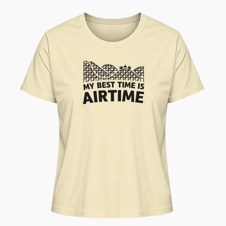 Das "My Best Time is Airtime" Damen T-Shirt in Weiß mit minimalistischem Achterbahn-Design. Ideal für Freizeitpark-Fans, die das Gefühl der Airtime lieben und es stilvoll zeigen möchten.